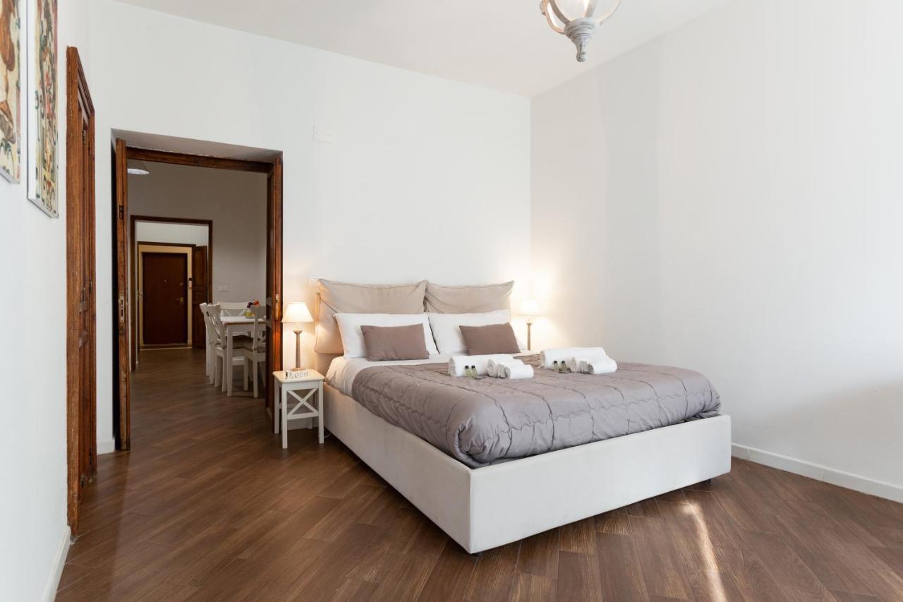 Quattro Canti Charming Flat Palermo Eksteriør billede